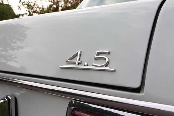 Mercedes-Benz W108/W109 22 of 24