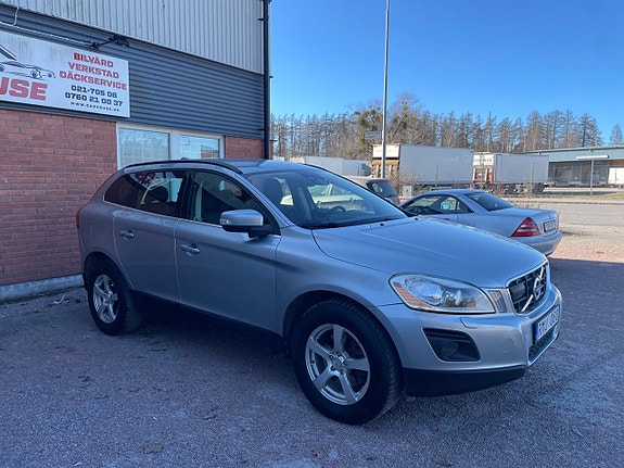 Volvo XC60 5 of 5