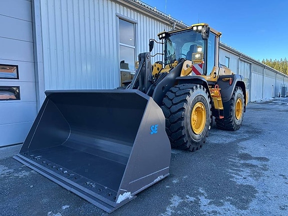 Volvo L120H -2023 1859tim all utrustning 2.295.000+moms 14 of 24