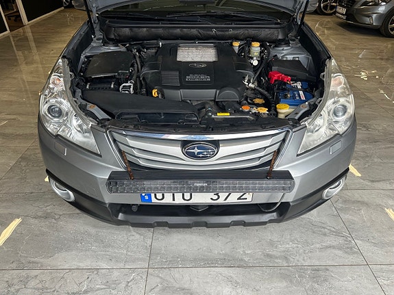 Subaru Outback 11 of 19