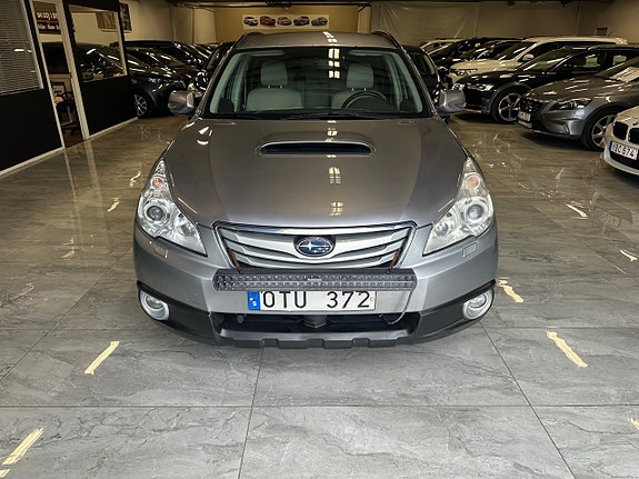 Subaru Outback 10 of 19