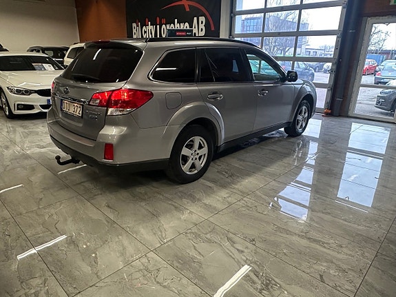 Subaru Outback 5 of 5
