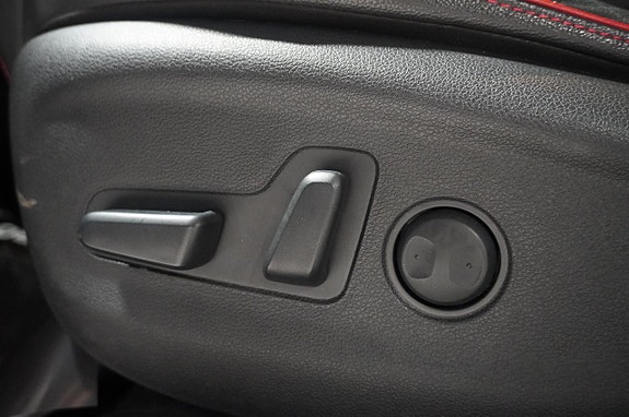 Hyundai Tucson 9 of 17