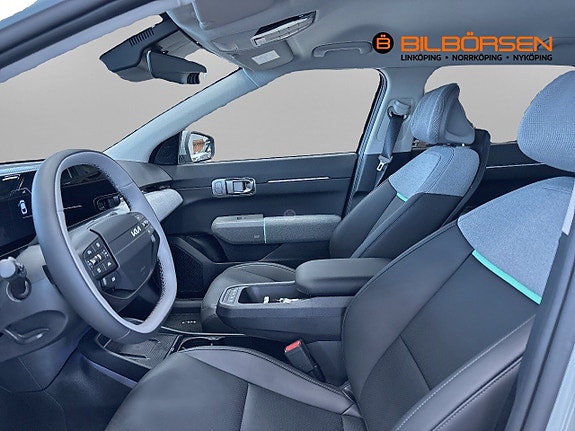 Kia EV4 8 of 14