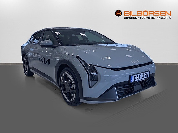 Kia EV4 3 of 14