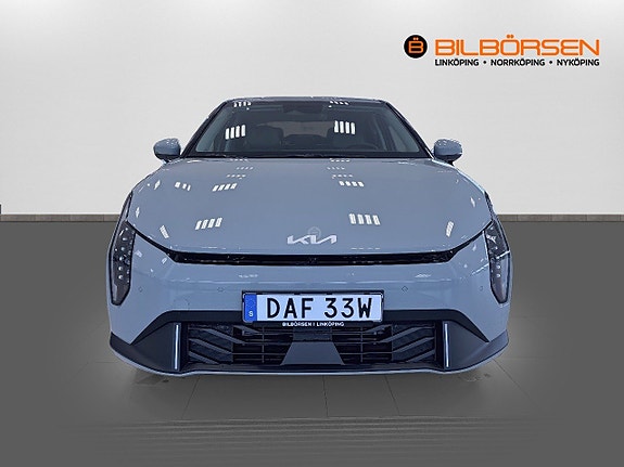 Kia EV4 2 of 14