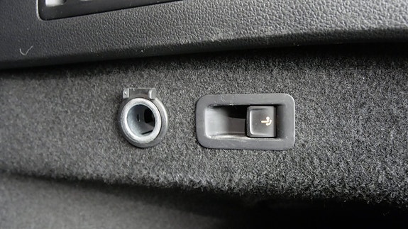 Volkswagen Passat 17 of 28