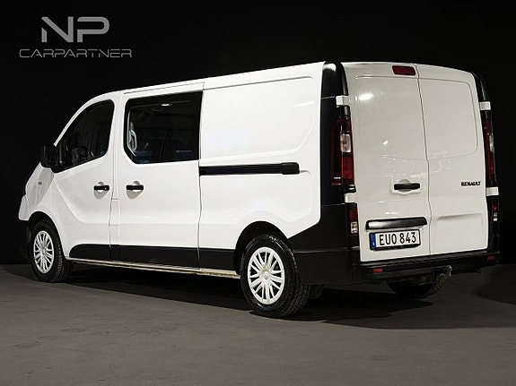 Renault Trafic 6 of 16