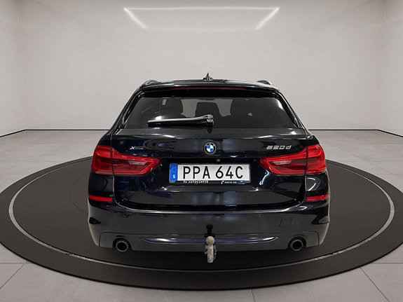 BMW 520 11 of 29