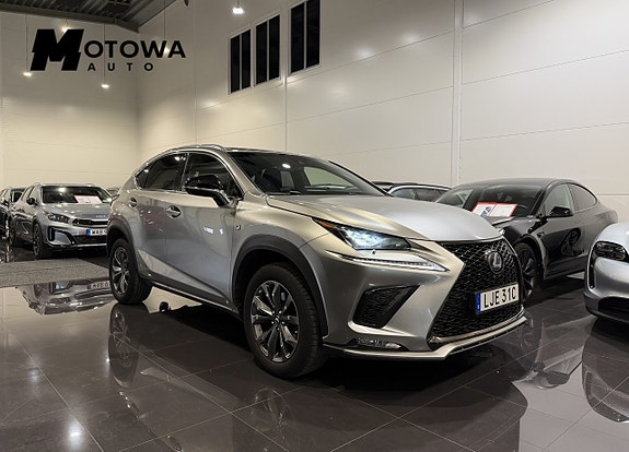 Lexus NX 300h