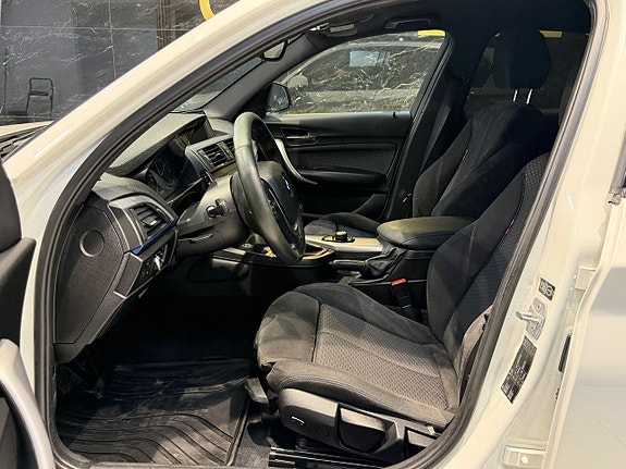 BMW 118d 14 of 24