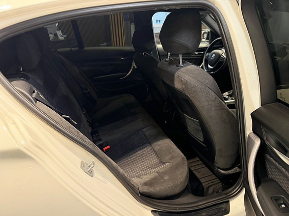 BMW 118d 17 of 24