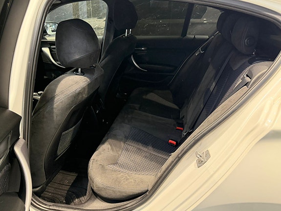BMW 118d 16 of 24