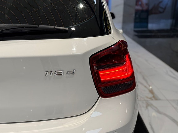 BMW 118d 22 of 24