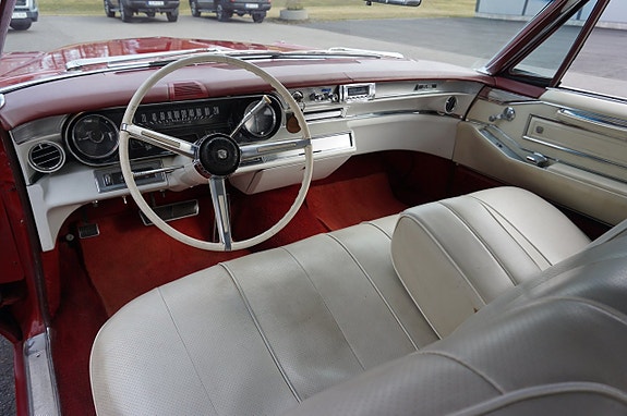 Cadillac Deville 15 of 22