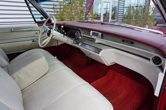Cadillac Deville 19 of 22