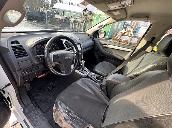 Isuzu D-max 6 of 10