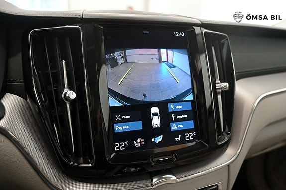 Volvo XC60 19 of 24