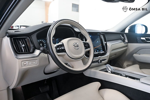 Volvo XC60 10 of 24