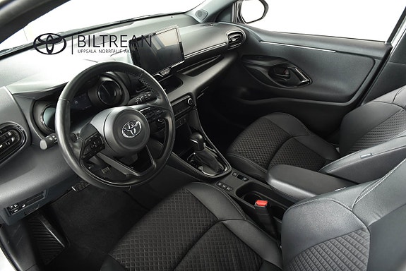 Toyota Yaris 6 of 16