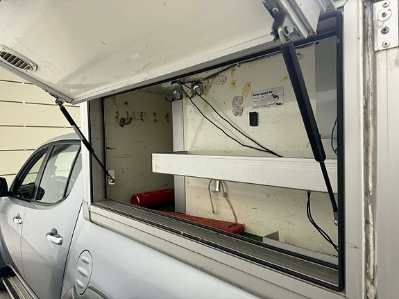 Mitsubishi L200 15 of 23