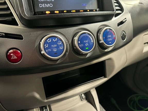 Mitsubishi L200 22 of 23