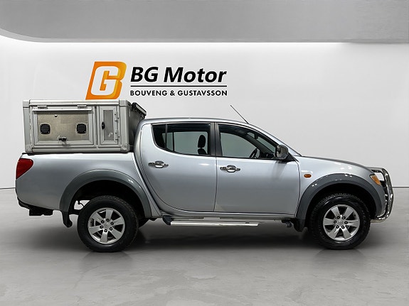 Mitsubishi L200 3 of 23