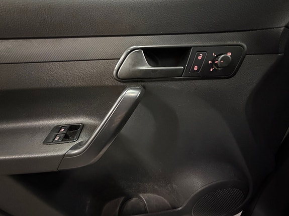 Volkswagen Caddy 18 of 20