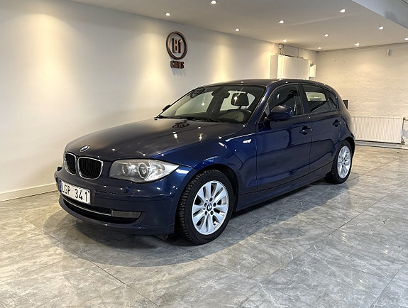 BMW 116d 2 of 5