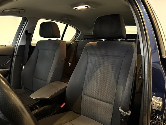 BMW 116d 9 of 15