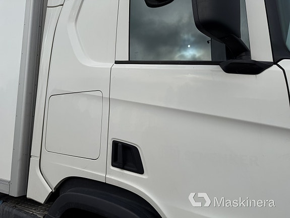 Scania R450B6X2*4Nb Euro 6 21 of 27