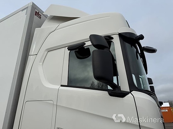 Scania R450B6X2*4Nb Euro 6 19 of 27