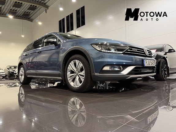 Volkswagen Passat Alltrack 7 of 26