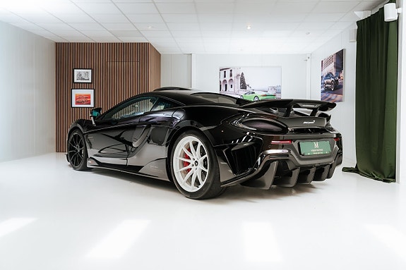 McLaren 600LT 4 of 15
