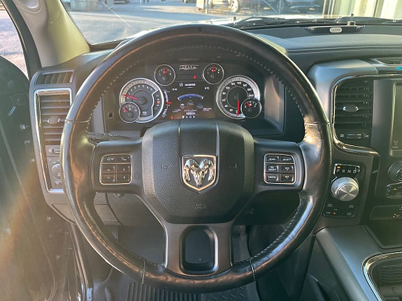 RAM 1500 10 of 23