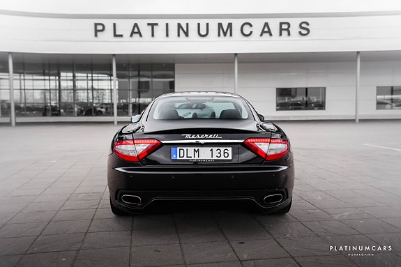 Maserati GranTurismo 4 of 5
