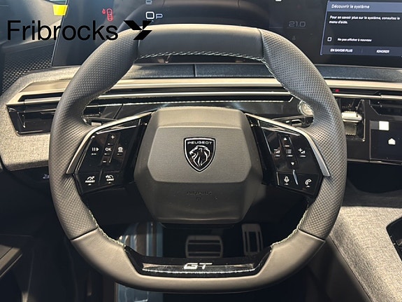 Peugeot e-3008 13 of 22
