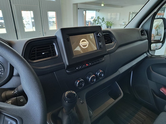 Nissan Interstar 20 of 24