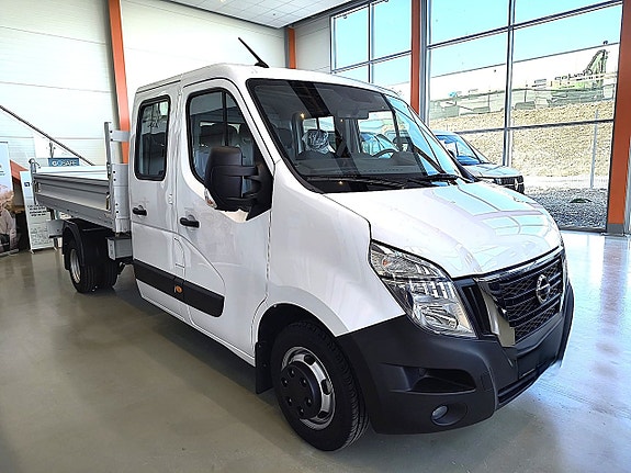 Nissan Interstar 13 of 24