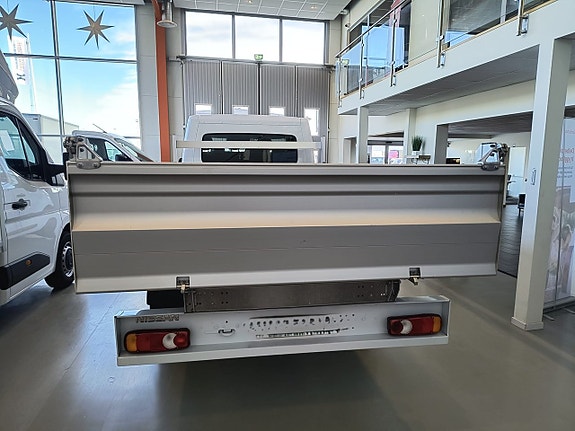 Nissan Interstar 12 of 24