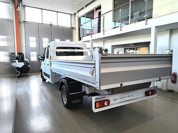 Nissan Interstar 14 of 24