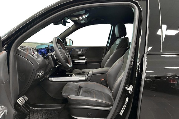 Mercedes-Benz EQB300 7 of 29