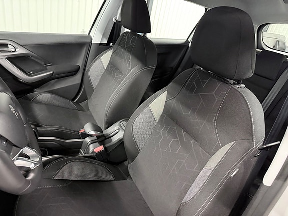 Peugeot 2008 12 of 30