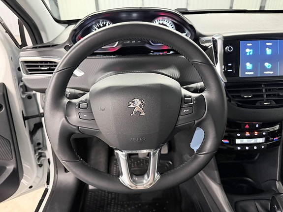Peugeot 2008 10 of 30