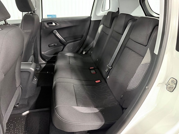 Peugeot 2008 14 of 30