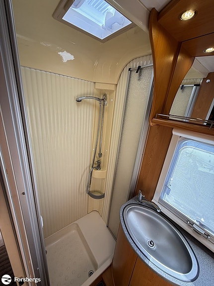 Dethleffs I 7870 Globetrotter Espirit 17 of 21
