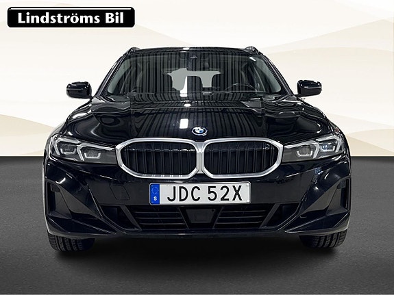 BMW 330e 9 of 25
