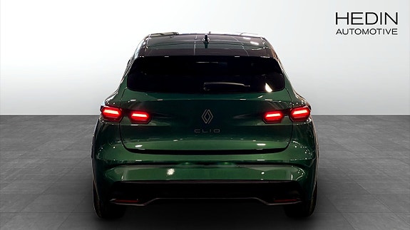 Renault Clio 7 of 9