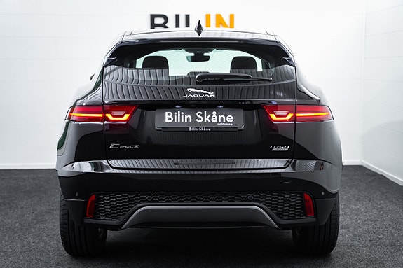 Jaguar E-PACE 14 of 27