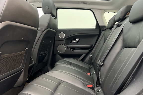 Land Rover Range Rover Evoque 24 of 26